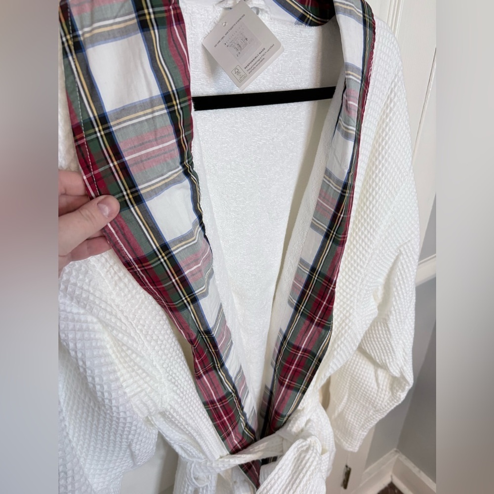 NWT Pottery Barn Waffle Weave Resort Stewart Plaid Robe – White – Size XL - Picture 7 of 16